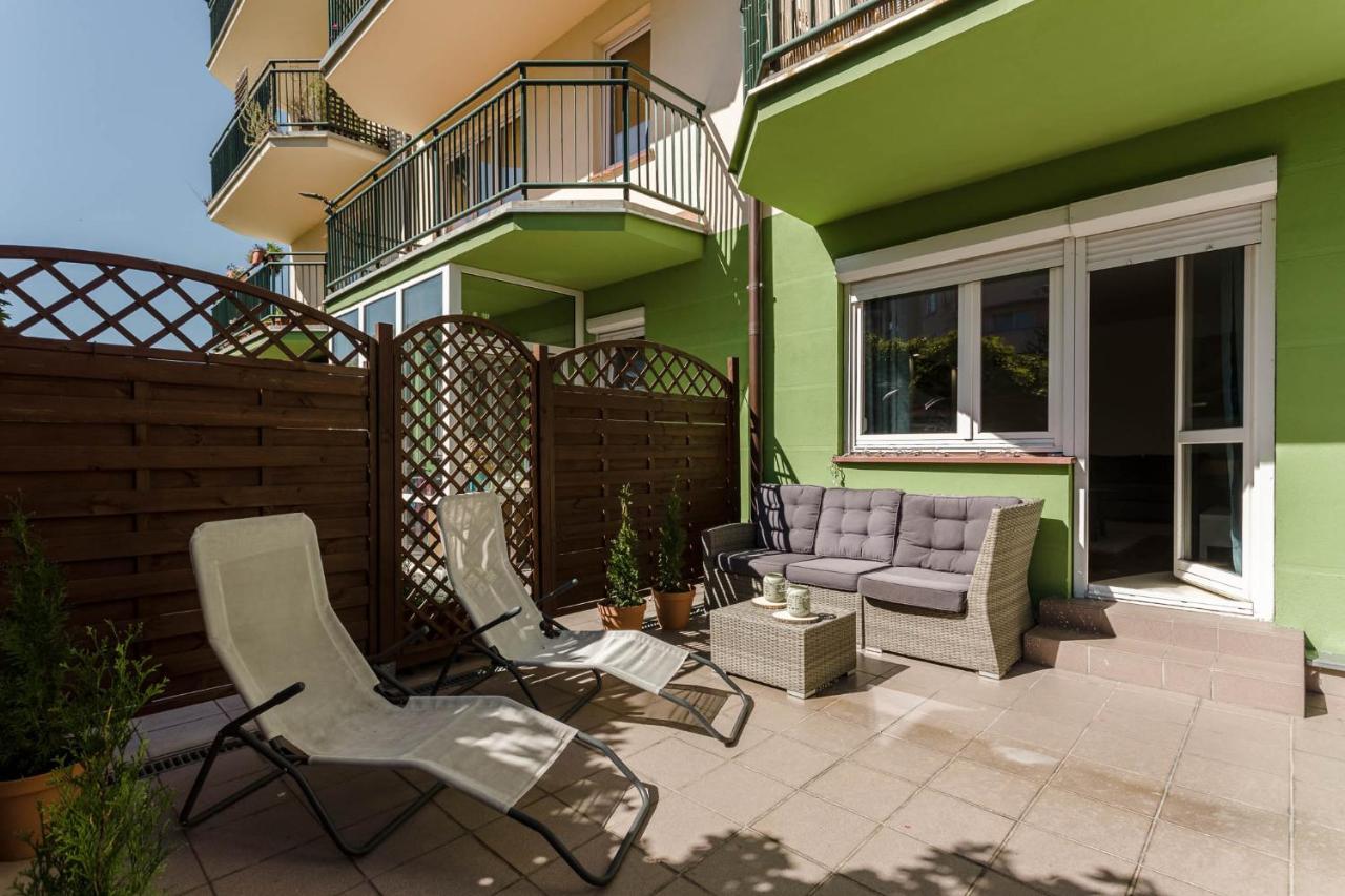 Chill Apartments Kabaty Family Varsóvia Exterior foto