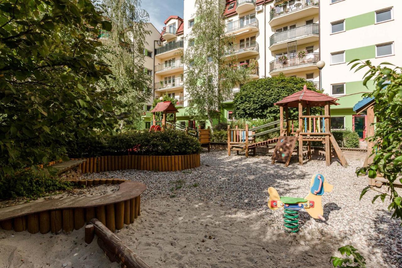 Chill Apartments Kabaty Family Varsóvia Exterior foto